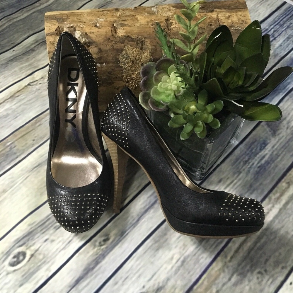 DKNYc Studded Black Pumps Style: Odetta
